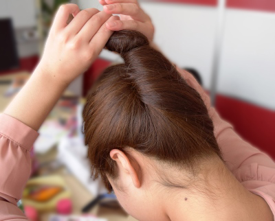 不器用でも簡単に夜会巻き おだんごヘア ヘアアレンジアイテムを比較してみた うる肌コラム