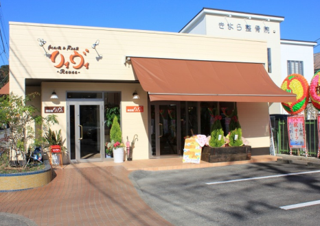 ヘアー&フェイス リィヴィ城南店(二軒屋駅)